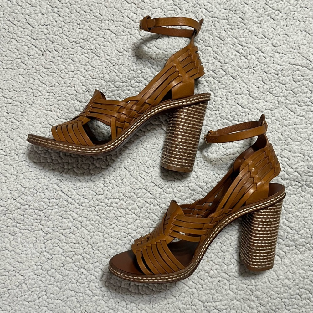 Tory Burch Pecha Woven Block Heel Sandals - Picture 13 of 13